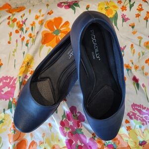 Piccadilly Cloud Navy Shoe Size US 8